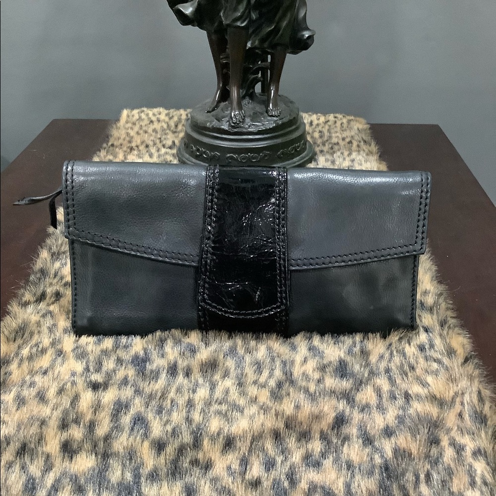 FOSSIL VINTAGE‎ LEATHER CLUTCH